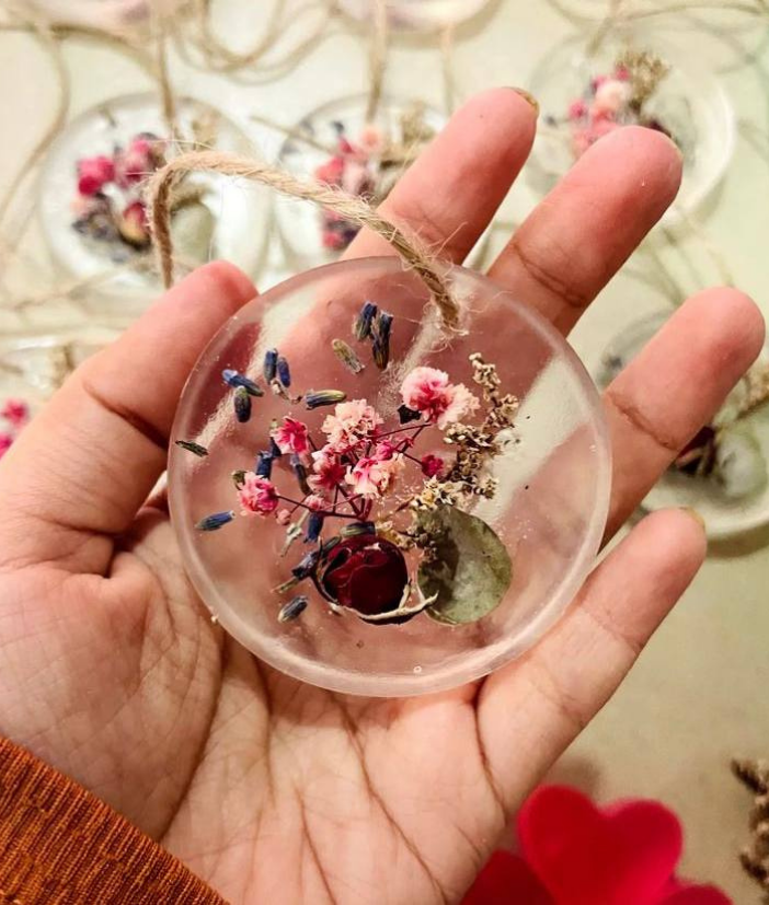 Round Soap with Baby Breath