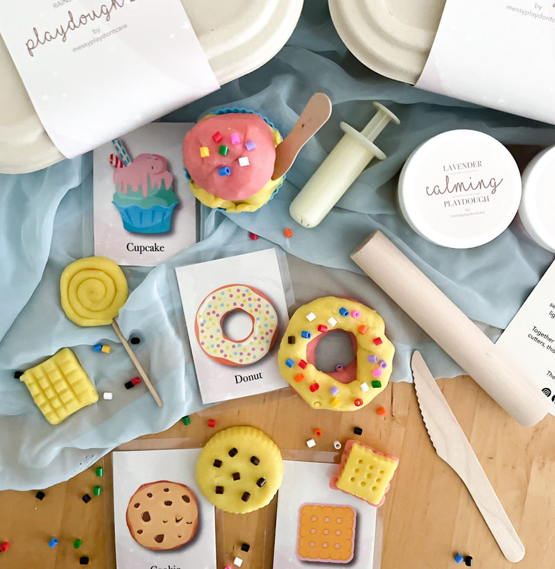 Rainbow Treats Playdough Kit